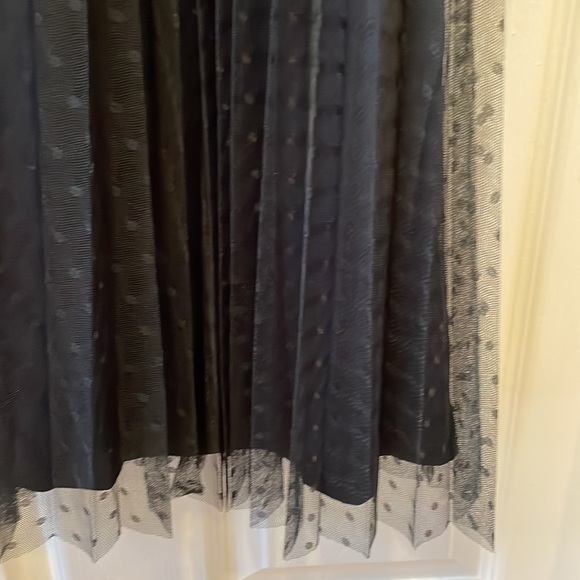 🆕 Karl Lagerfeld Paris Pleated A-Line Dress NWT - Picture 4 of 12